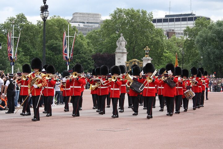 Westminster Small Group Guided Tour with Changing of the Guard - Photo 1 of 7